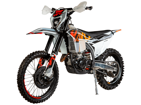 1560574-790-1548_4 1560574-790-1548_4